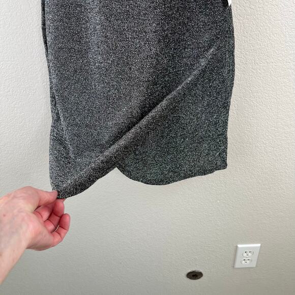 B. Darlin Black Metallic Tulip Hem Sleeveless Mini Sheath Dress Juniors 3/4 NWT - Picture 8 of 14